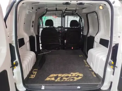 Photo 10 Fiat Fiorino  1.3 Multijet 95ch Pack Pro Nav