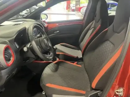 Photo 11 Toyota Aygo X  1.0 VVT-i 72ch Design MY23
