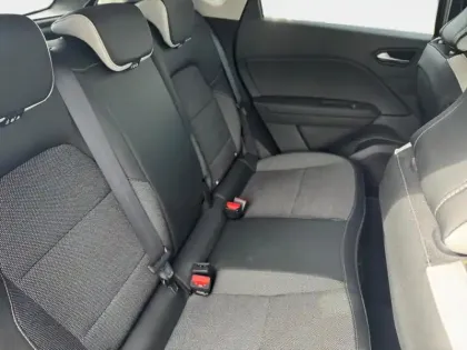 Photo 13 Renault Captur  1.6 E-Tech full hybrid 145ch Techno