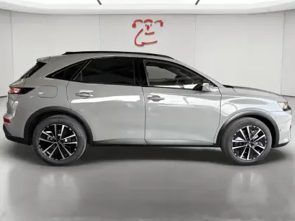 Photo 6 DS DS 7  1.6 Plug-in Hybrid 225ch Etoile