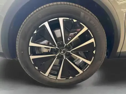 Photo 9 DS DS 7  1.6 Plug-in Hybrid 225ch Etoile