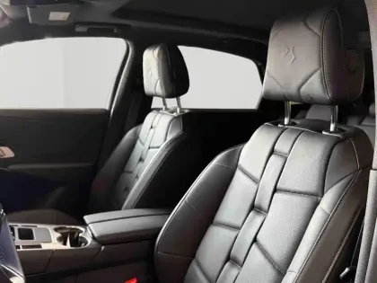 Photo 10 DS DS 7  1.6 Plug-in Hybrid 225ch Etoile