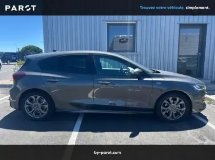 Photo 25 Ford Focus 1.0 Flexifuel mHEV 125ch ST-Line X
