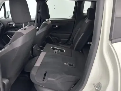 Photo 27 Jeep Renegade 1.3 Turbo T4 190ch 4xe Limited AT6