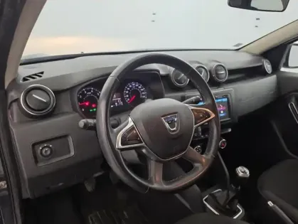 Photo 42 Dacia Duster 1.0 TCe 100ch Confort 4x2 Suréquipé