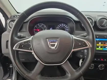 Photo 44 Dacia Duster 1.0 TCe 100ch Confort 4x2 Suréquipé