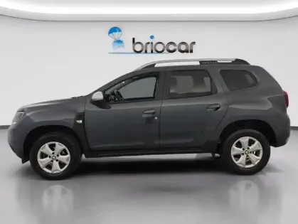 Photo 22 Dacia Duster 1.0 TCe 100ch Confort 4x2 Suréquipé