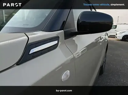 Photo 18 Suzuki Vitara 1.4 Boosterjet Hybrid 110ch Privilège MY25