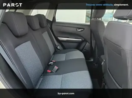 Photo 27 Suzuki Vitara 1.4 Boosterjet Hybrid 110ch Privilège MY25