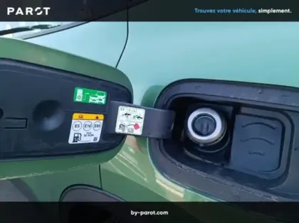 Photo 21 Ford Kuga 2.5 Duratec 180ch Hybrid FlexiFuel Titanium Business Powershift