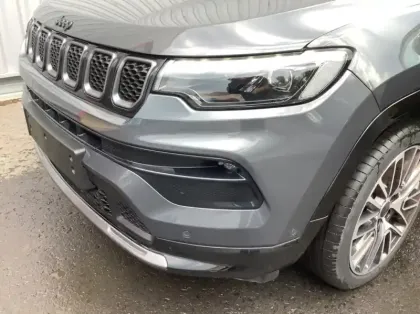 Photo 26 Jeep Compass 1.5 Turbo T4 130 ch BVR7 e-Hybrid Summit