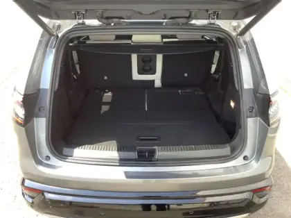 Photo 9 Renault Espace VI E-Tech hybrid 200 Iconic