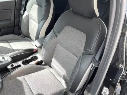 Photo 6 Renault Captur  E-Tech Plug-in 160