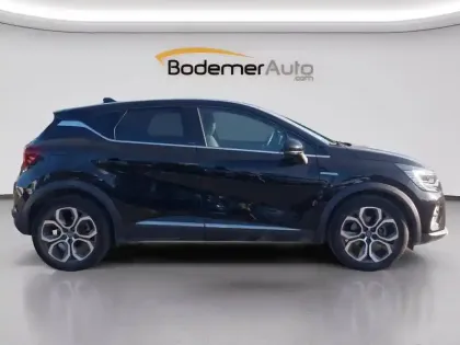 Photo 21 Renault Captur  E-Tech Plug-in 160
