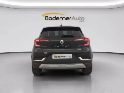 Photo 66 Renault Captur  E-Tech Plug-in 160