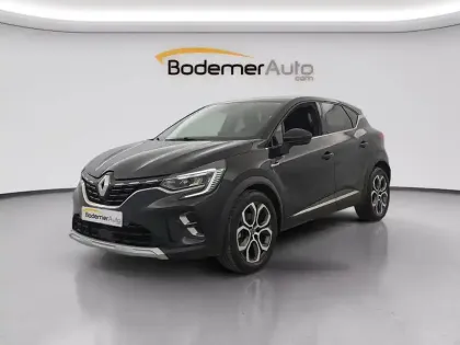 Photo 63 Renault Captur  E-Tech Plug-in 160