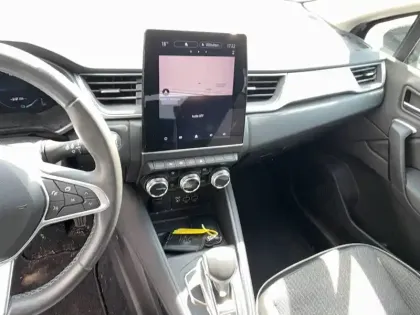 Photo 9 Renault Captur  E-Tech Plug-in 160