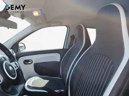 Photo 8 Renault Twingo  III E-Tech