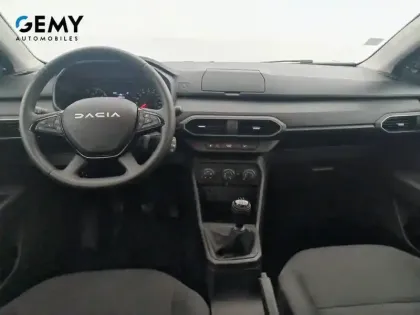 Photo 7 Dacia Sandero  SCe 65