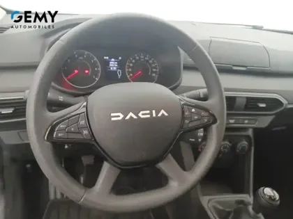 Photo 12 Dacia Sandero  SCe 65
