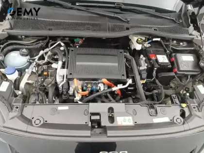 Photo 26 Peugeot 208  Electrique 50 kWh 136ch