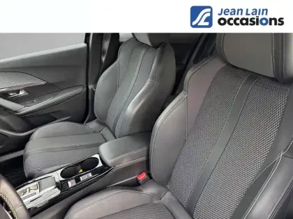 Photo 19 Peugeot 2008  PureTech 130 S&S EAT8