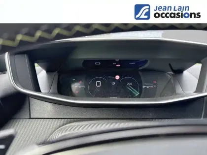 Photo 18 Peugeot 2008  PureTech 130 S&S EAT8
