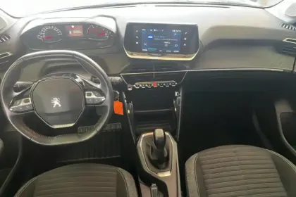 Photo 15 Peugeot 208  PureTech 75 S&S BVM5