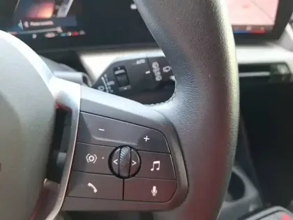 Photo 14 BMW X1  sDrive 18i 136ch DKG7