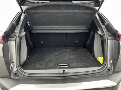 Photo 5 Peugeot 2008  PureTech 130 S&S EAT8