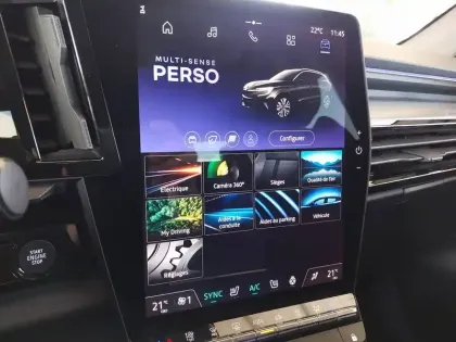 Photo 19 Renault Austral  E-Tech hybrid 200