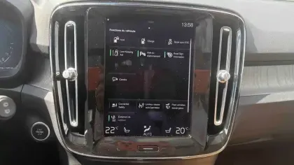 Photo 15 Volvo XC40  T5 Recharge 180+82 ch DCT7