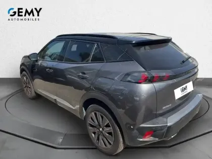 Photo 6 Peugeot 2008  PureTech 130 S&S EAT8