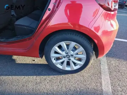 Photo 10 Renault Clio  TCe 90