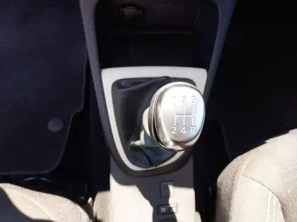 Photo 12 Renault Captur  TCe 90 Energy