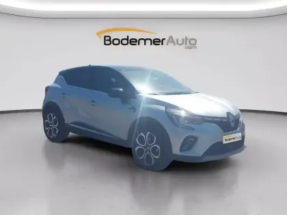 Photo 6 Renault Captur  E-Tech full hybrid 145