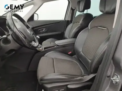 Photo 23 Renault Scenic  TCe 130 Energy