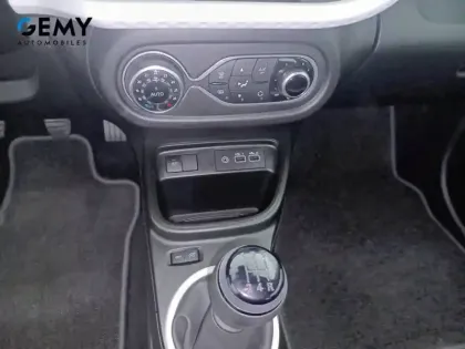 Photo 28 Renault Twingo  III SCe 65