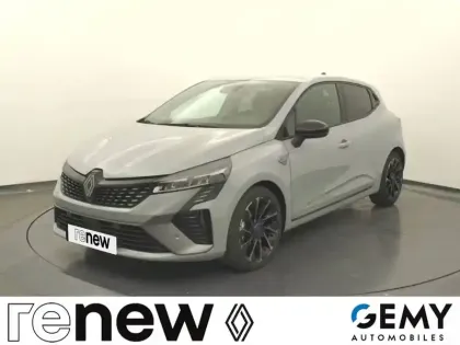 Photo 15 Renault Clio  E-Tech full hybrid 145