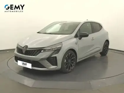 Photo 35 Renault Clio  E-Tech full hybrid 145