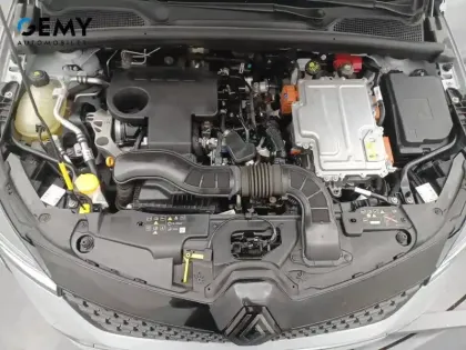 Photo 46 Renault Clio  E-Tech full hybrid 145