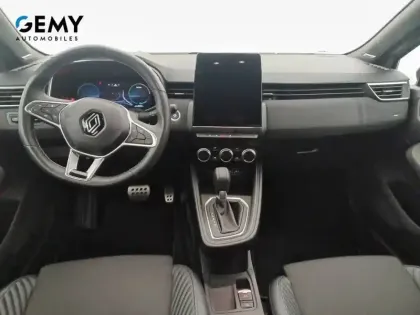 Photo 42 Renault Clio  E-Tech full hybrid 145
