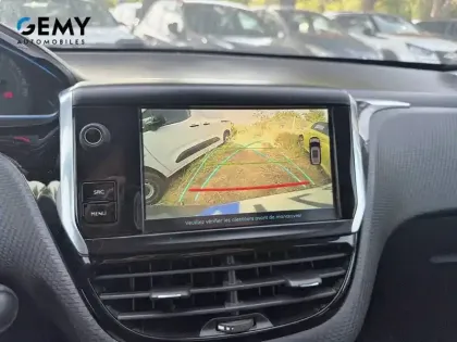 Photo 20 Peugeot 2008  PureTech 110ch S&S BVM6