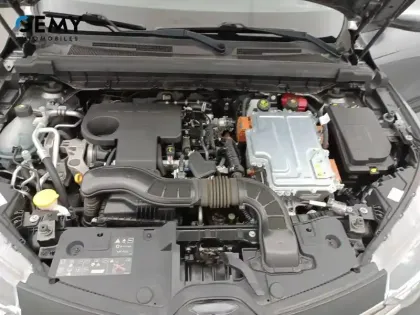 Photo 11 Renault Arkana  E-Tech hybride 145 - 22