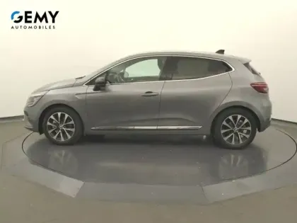 Photo 18 Renault Clio  E-Tech full hybrid 145