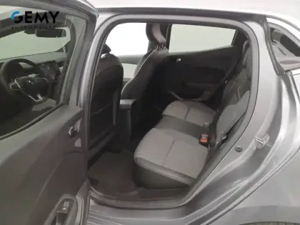Photo 9 Renault Clio  E-Tech full hybrid 145