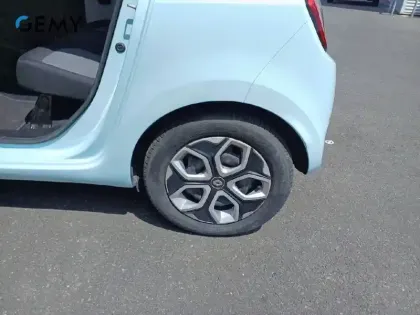 Photo 10 Renault Twingo  III E-Tech