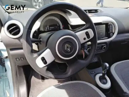 Photo 12 Renault Twingo  III E-Tech