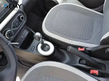 Photo 11 Renault Twingo  III E-Tech