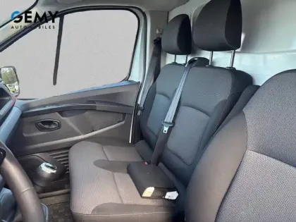 Photo 9 Renault Trafic  FGN L1H1 3000 KG BLUE DCI 130